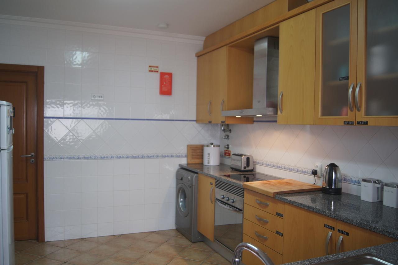 Aloha Burgau Guesthouse エクステリア 写真