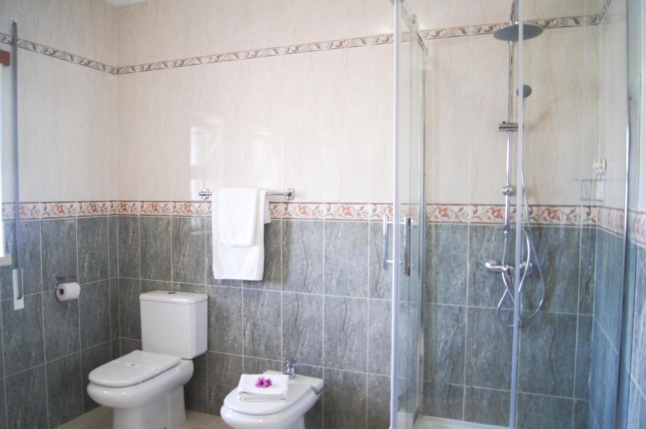 Aloha Burgau Guesthouse エクステリア 写真